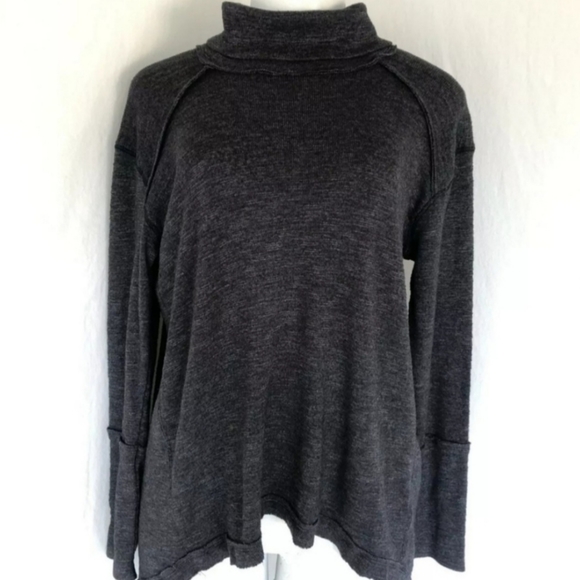 Free People Split Back Turtleneck - Picture 3 of 6